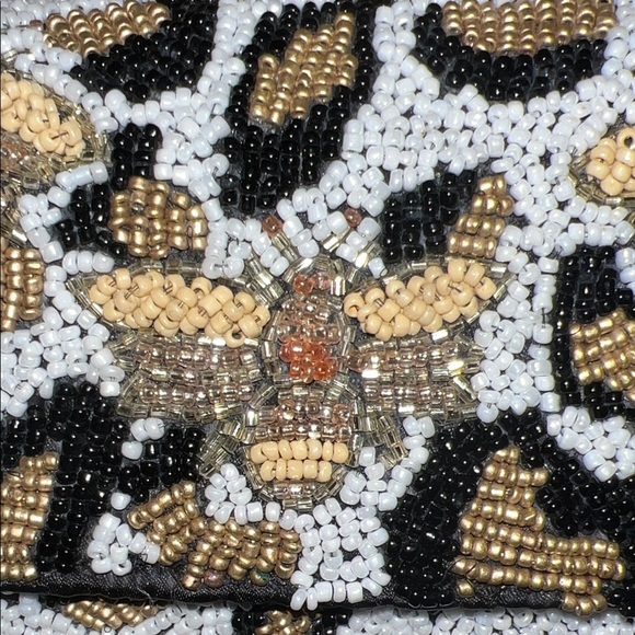 Made From India To You | Bumble Bee Leopard Print Beaded Bag - Picture 5 of 11